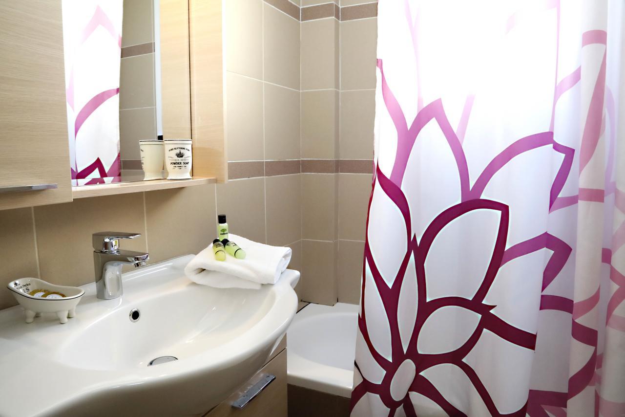 Metaxourghio Boutique Apartment Атина Екстериор снимка